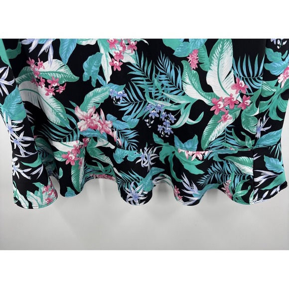 Tommy Bahama Golf Tennis Beach Dress Black Floral L NWOT Pickle ball Vacation - Picture 4 of 11